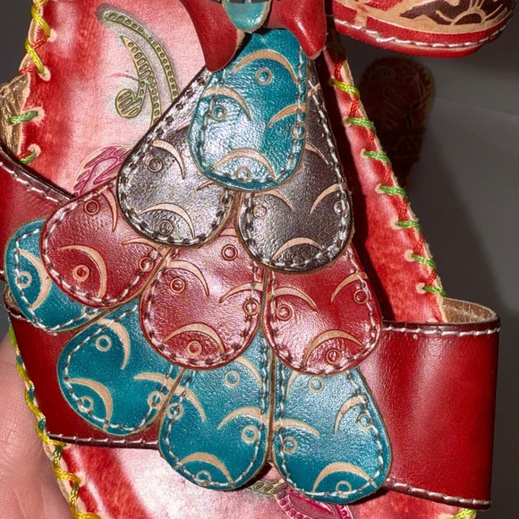 Corky's Elite leather Hand painted Sandal Navajo Size 8 Red Bohemian - Picture 7 of 16